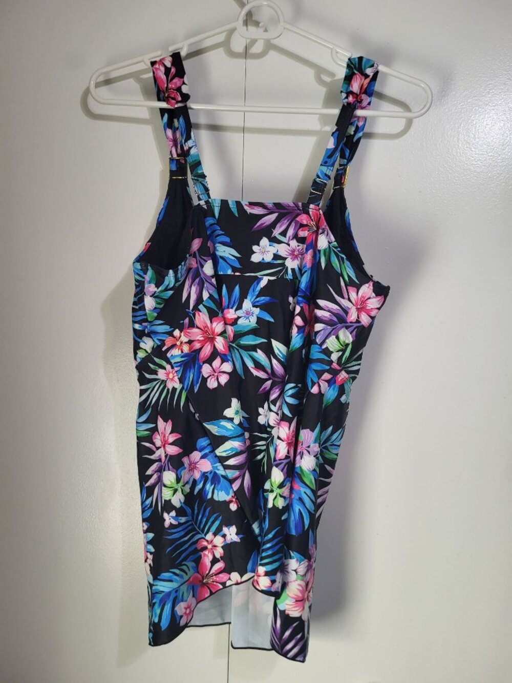 TALISEA Women's SZ XL Tankini Top Built in Shelf Bra Adjustable Straps Floral - Picture 3 of 8